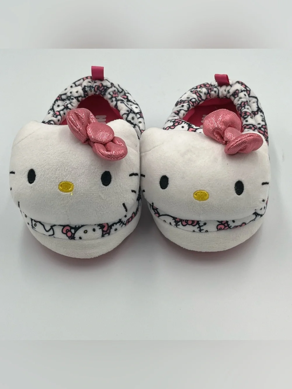 Hello Kitty White & Pink Plush Kids Slip-On Slippers with Bow